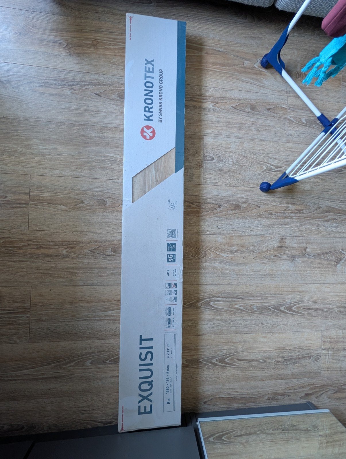 Kronotex Exquisit Laminaat, kleur Eiken - Ruim 70m2, Ophalen, Zo goed als nieuw, 10 m² of meer, 10 tot 30 cm