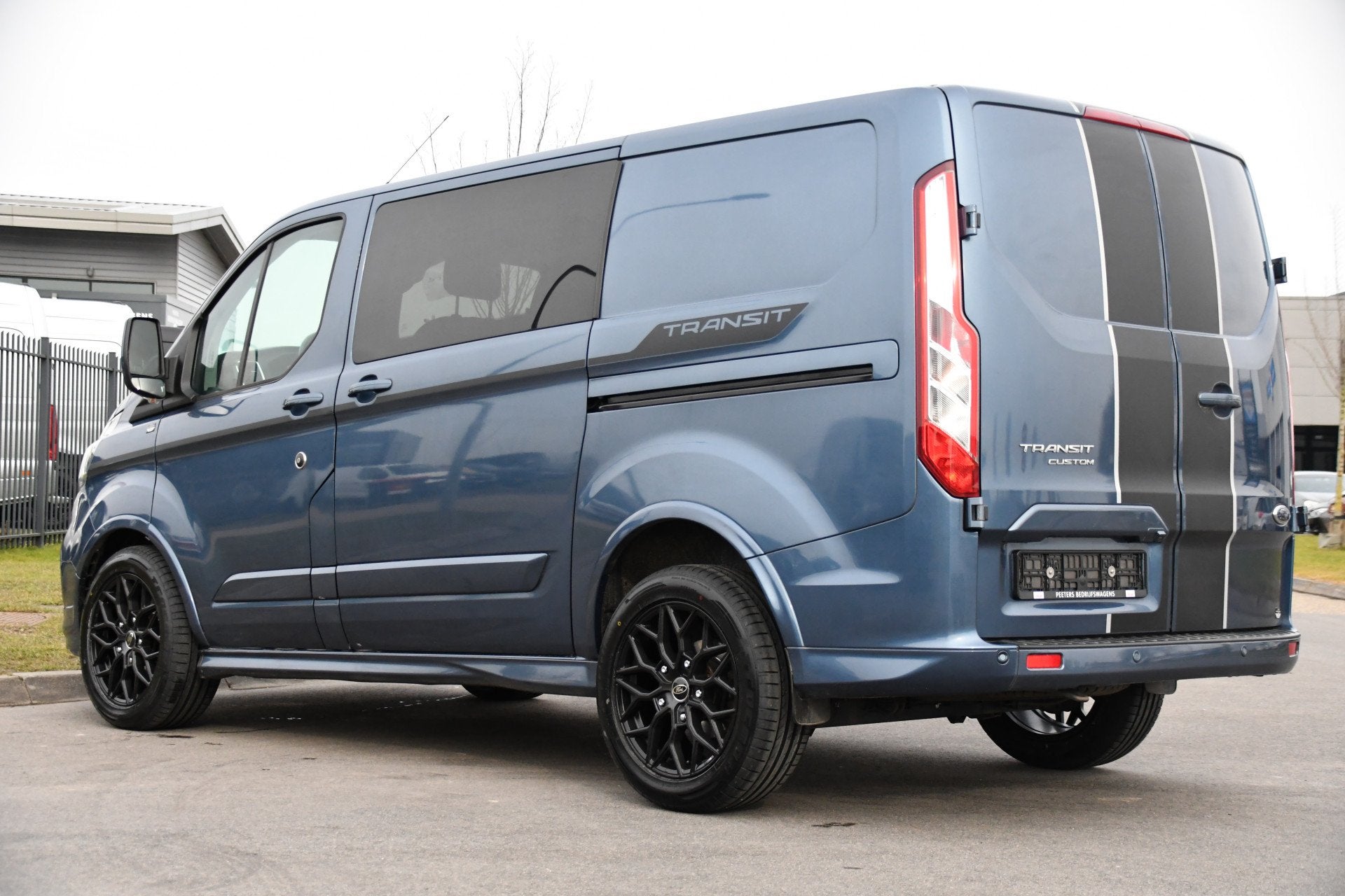 Ford Transit Custom 320 2.0 TDCI L1H1 Sport DC Camera, Cruis, 15 km/l, 4 cilinders, Blauw, Leder en Stof