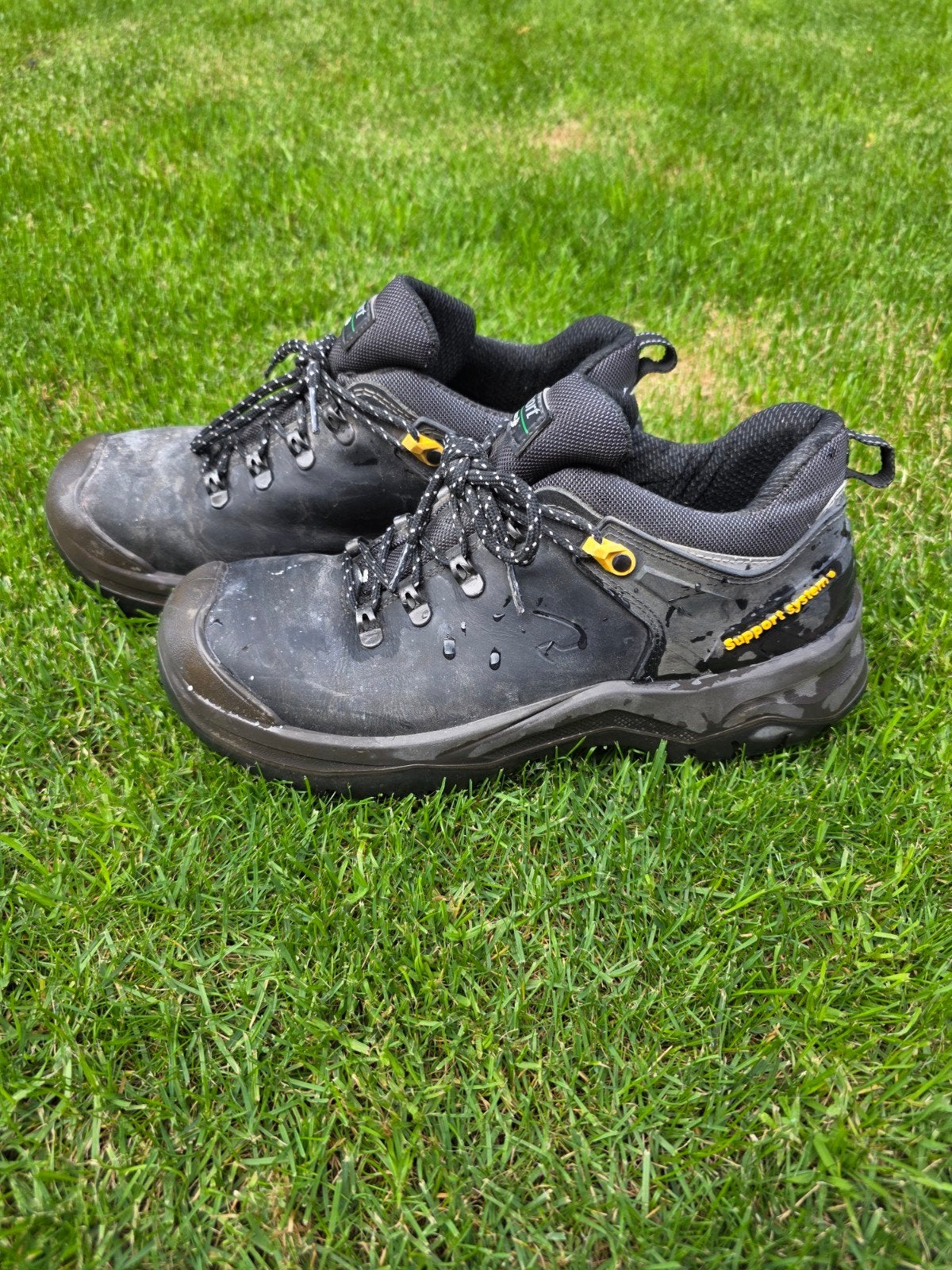 Zwarte werkschoenen - Maat 43, Tuin en Terras, Werkkleding, Ophalen, Schoenen, Nieuw, Heren