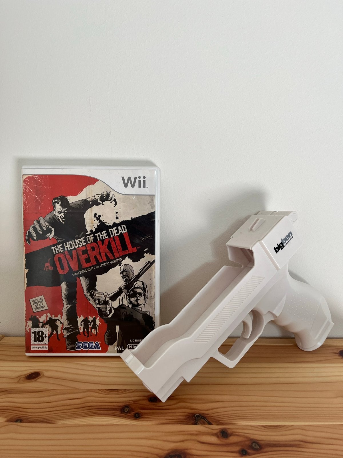 The House of the Dead: Overkill (Wii) + WiiGun, Vanaf 18 jaar, Shooter, 2 spelers, Eén computer