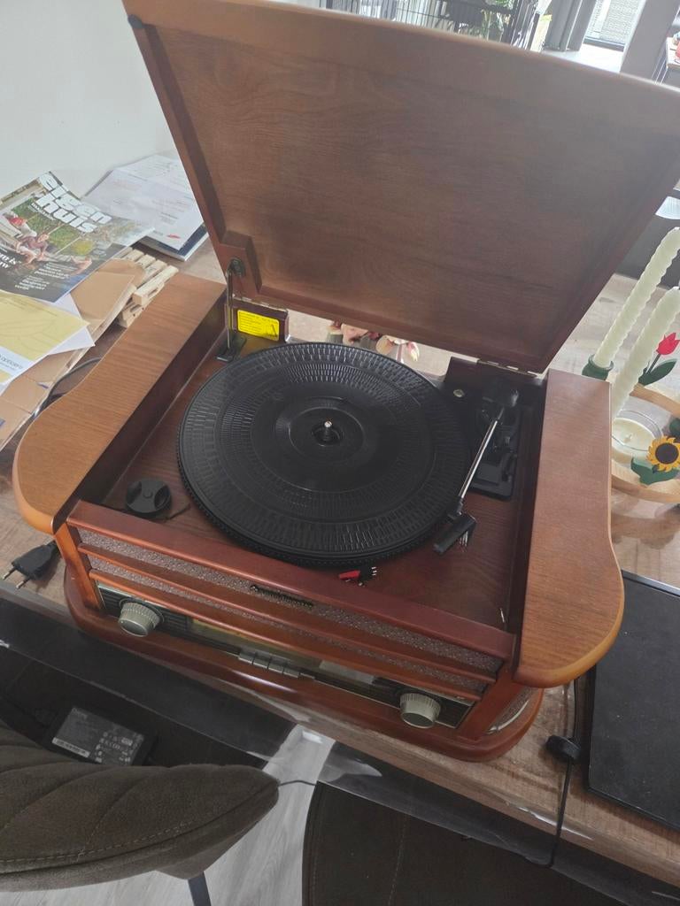 Vintage Houten Platenspeler met Radio., Ophalen, Gebruikt, Platenspeler, Overige merken