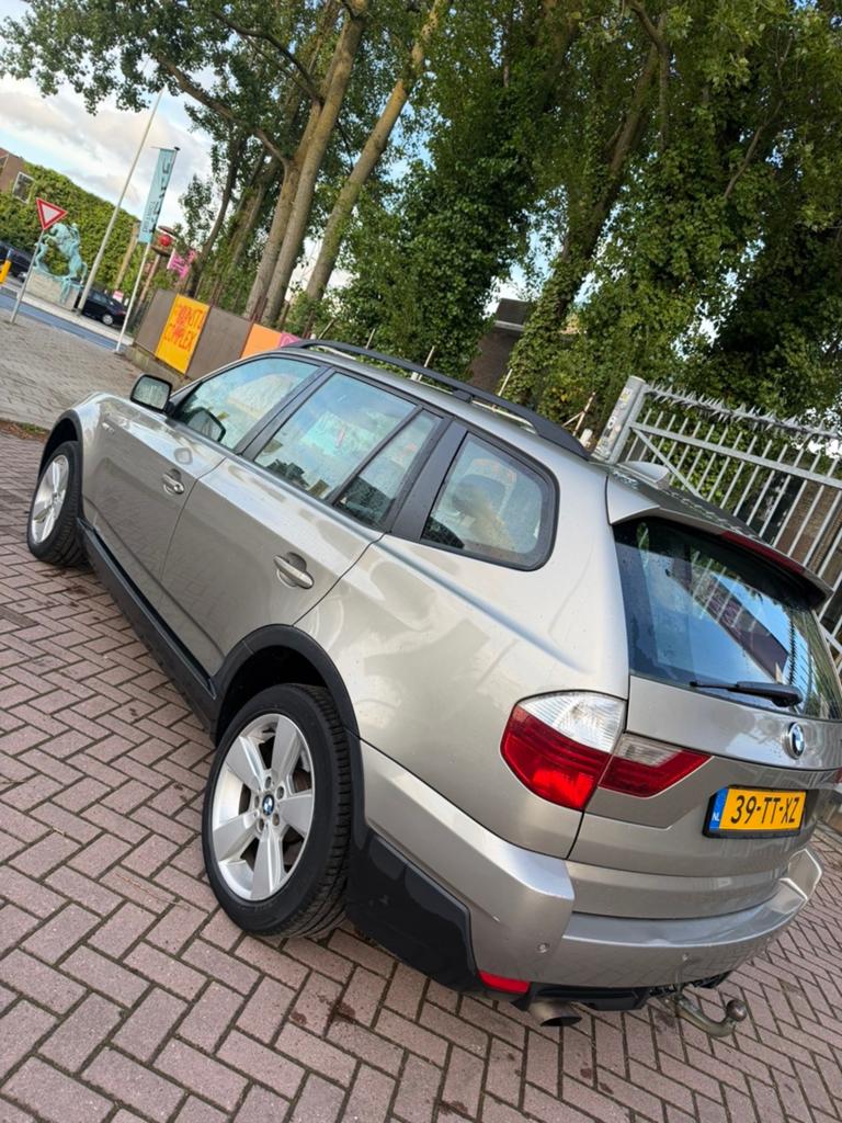 BMW X3 2.0 I 2007 Bruin, Auto's, BMW, Particulier, X3, Benzine, E, SUV of Terreinwagen, Handgeschakeld, Origineel Nederlands, Bruin
