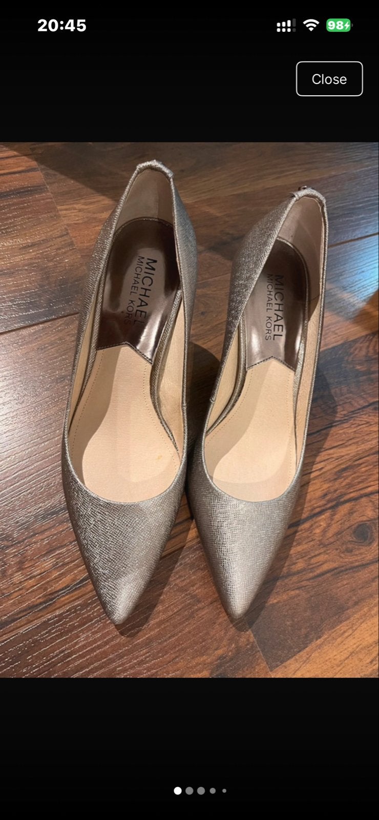 Michael Kors Pumps - Elegant en Stijlvol, Ophalen of Verzenden, Zo goed als nieuw, Grijs, Pumps
