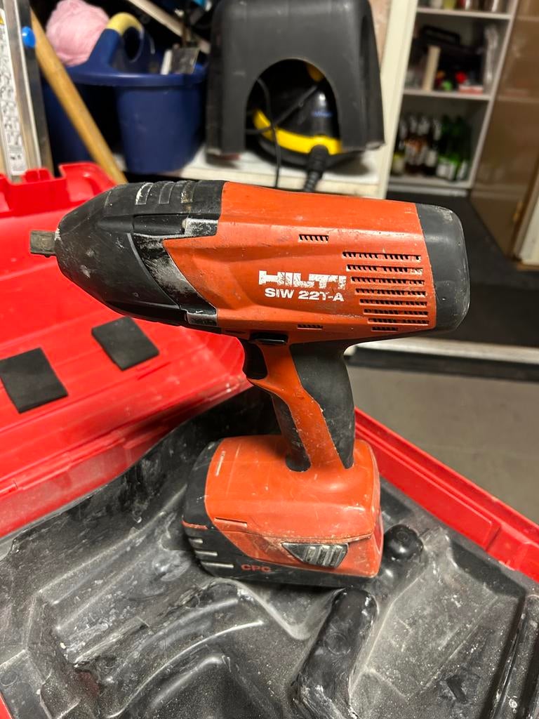 Hilti siw 22 TA slagmoersleutel, Ophalen of Verzenden, Gebruikt, Overige typen