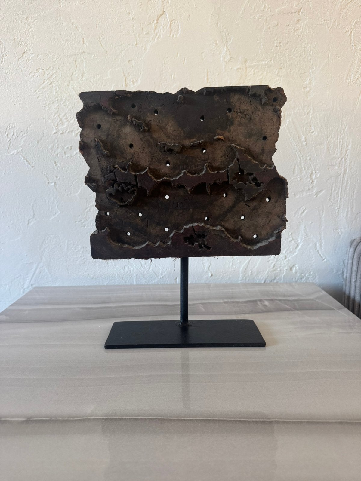 Hout object ornament op voet, Huis en Inrichting, Ophalen of Verzenden, Zo goed als nieuw