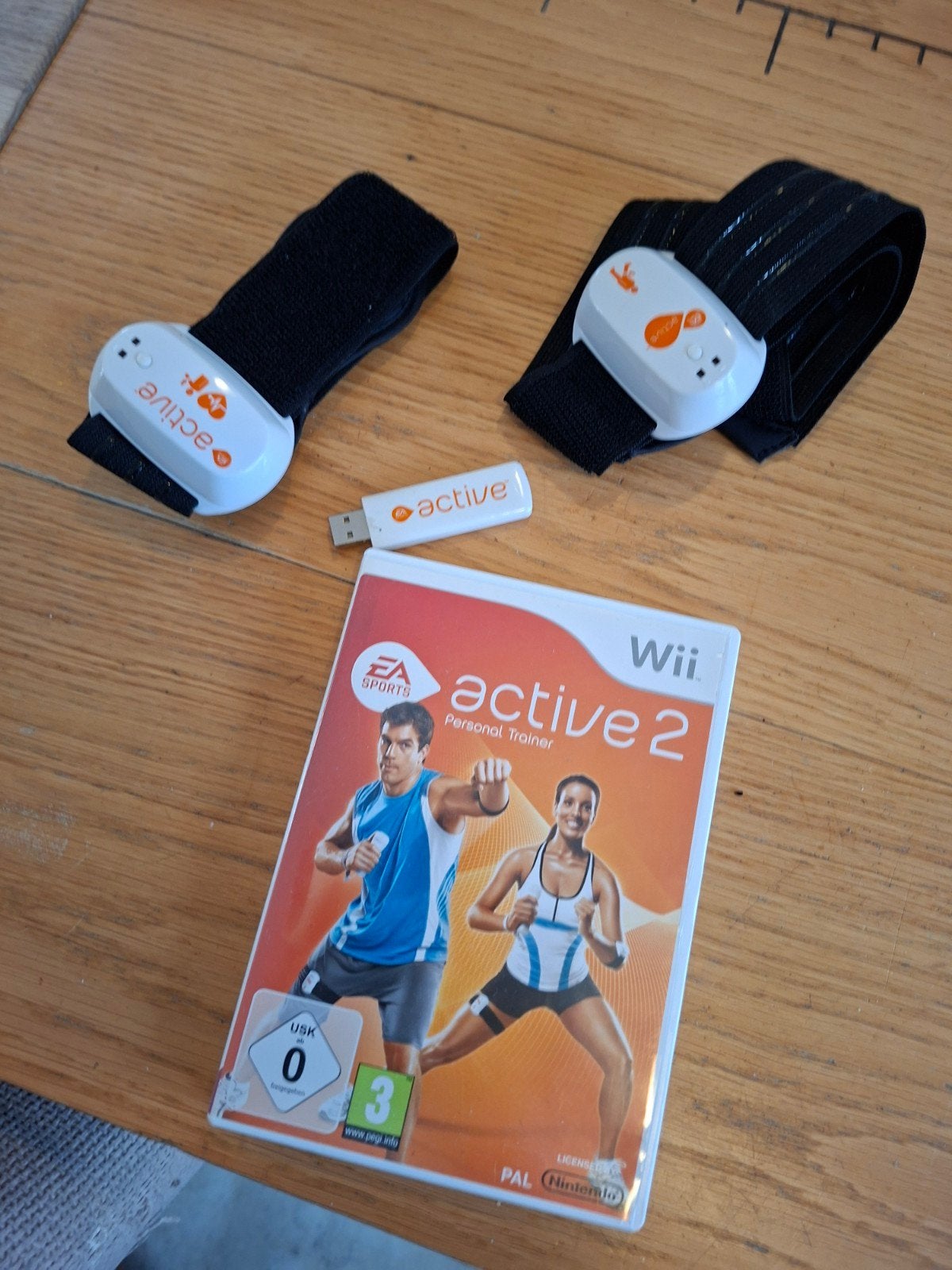 EA Sports Active 2 Personal Trainer Wii met accessoires, Gebruikt, 1 speler, Ophalen of Verzenden, Vanaf 3 jaar