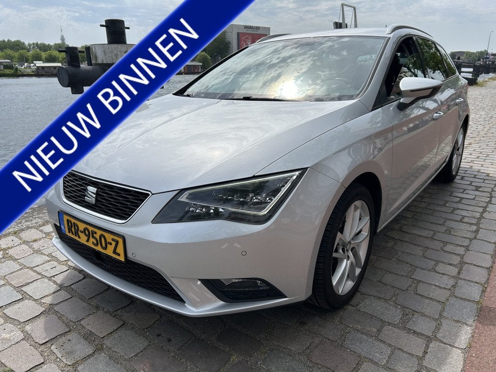 SEAT Leon ST 1.2 TSI Style Business Navigatie Airco/ecc keur, Gebruikt, 4 cilinders, Leon, 49 €/maand