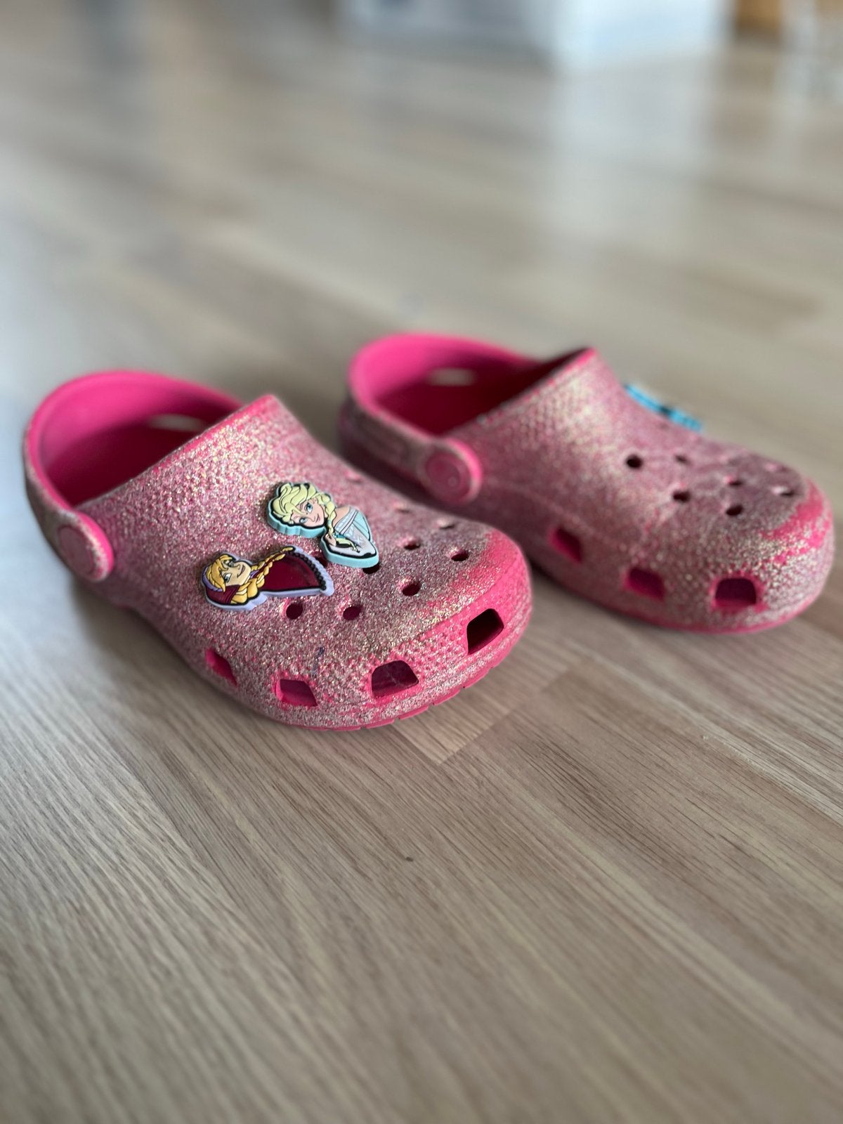 Roze glitter Crocs Frozen maat 29 - Zo goed als nieuw, Ophalen, Zo goed als nieuw, Meisje