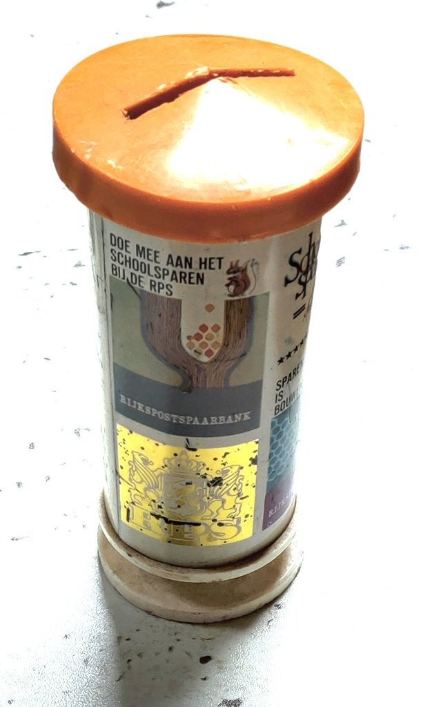 Spaarpot Rijkspost spaarbank circa 1960, Ophalen of Verzenden, Gebruikt, Gebruiksvoorwerp