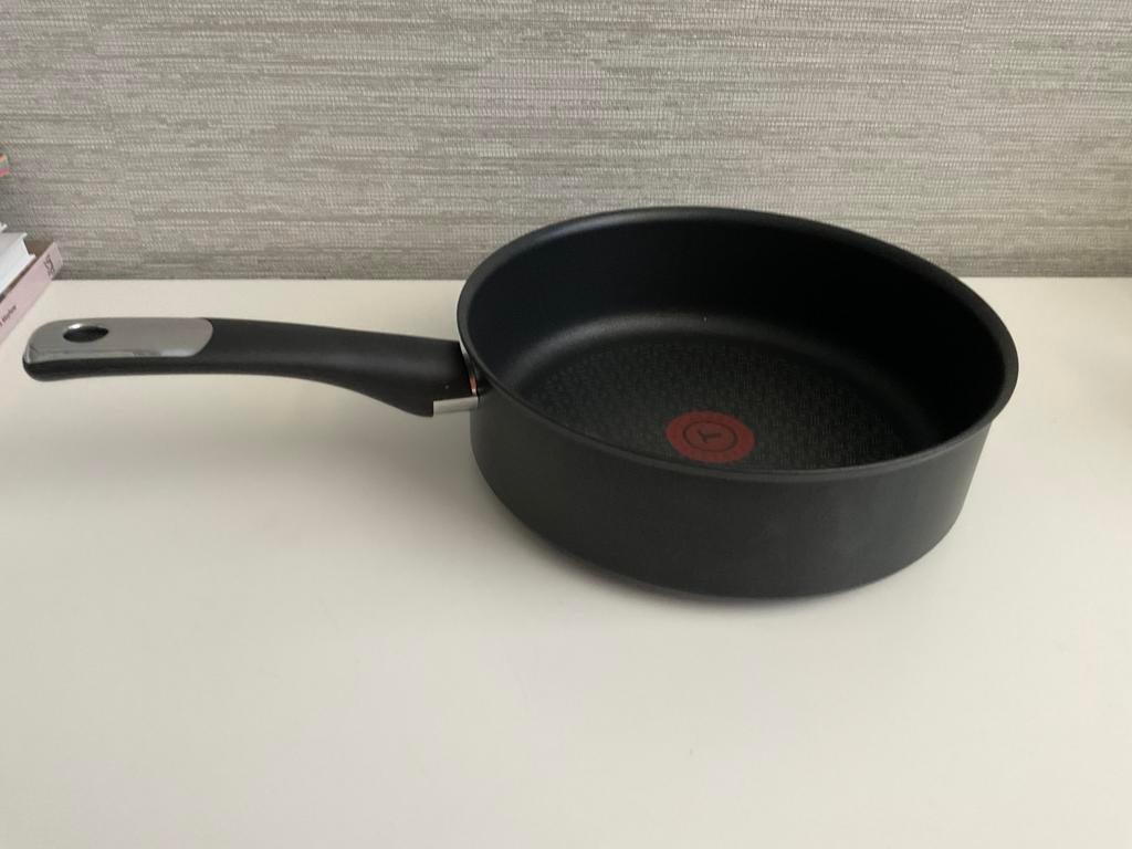 Tefal inductie hapjespan., Ophalen, Zo goed als nieuw, Koekenpan of Braadpan