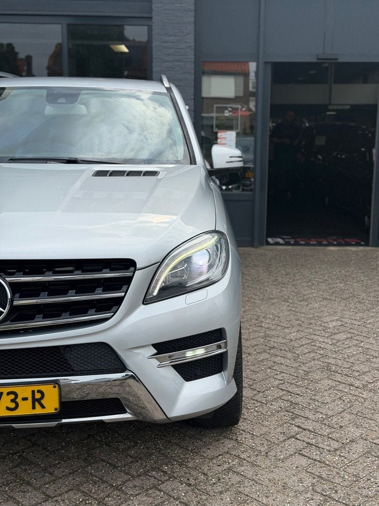 Mercedes-Benz M-klasse 350 BlueTEC Leer|Stoelvw|AMG|Fullopti, Auto's, Mercedes-Benz, Gebruikt, Euro 6, Bedrijf, Diesel