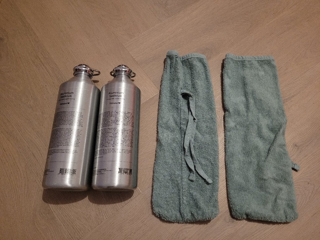 2 aluminium kruiken met kruikhoezen, Ophalen, Zo goed als nieuw, Overige typen, Prenatal