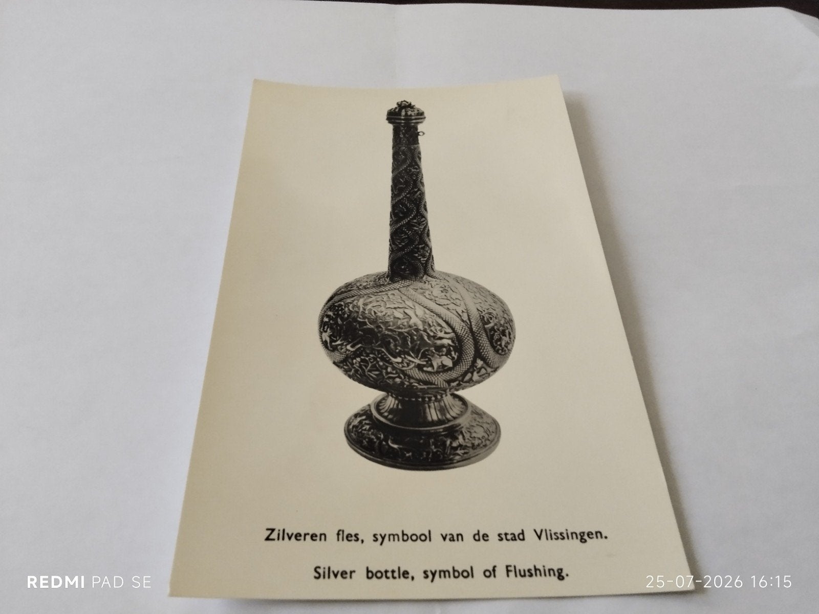Oude ansichtkaart: Zilveren fles, symbool van Vlissingen, Ophalen of Verzenden, 1960 tot 1980, Gelopen, Zeeland