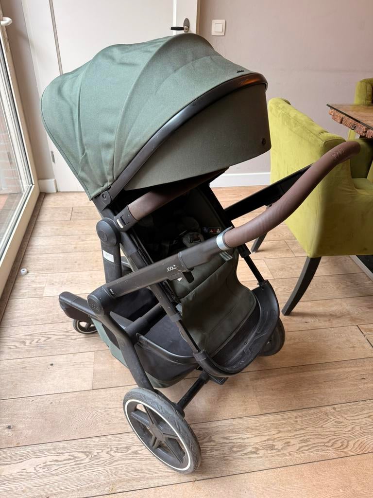 Joolz Day+  2-in-1 Magnificent Green + voetenzak + regenhoes, Kinderen en Baby's, Kinderwagens en Combinaties, Gebruikt, Combiwagen