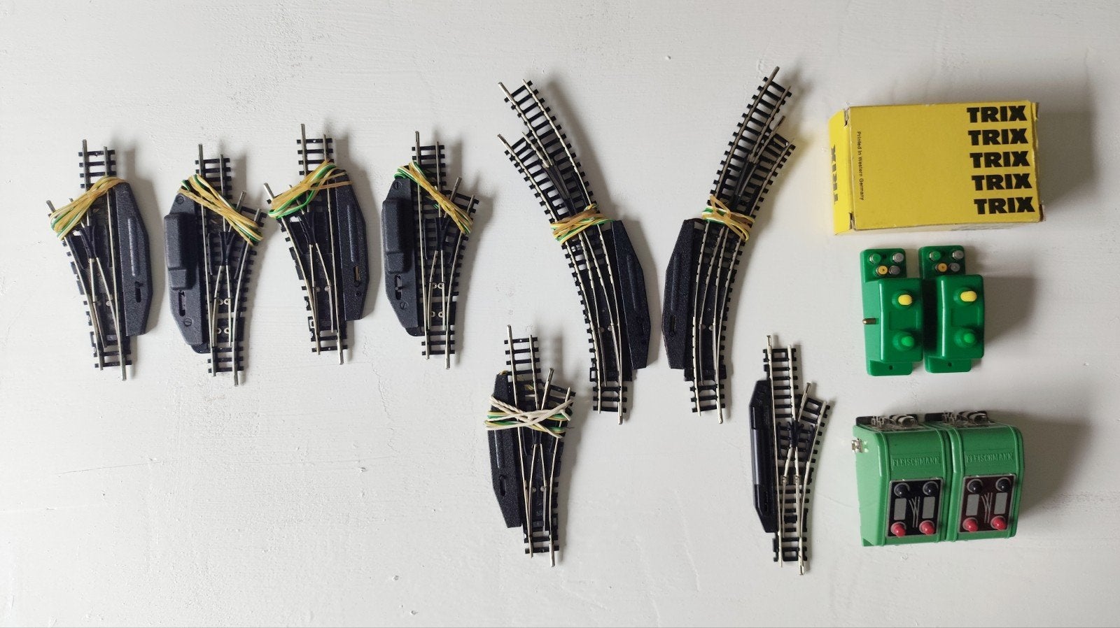 Partij elektr wissels Minitrix, Hobby en Vrije tijd, Gebruikt, Gelijkstroom, Trix, Rails