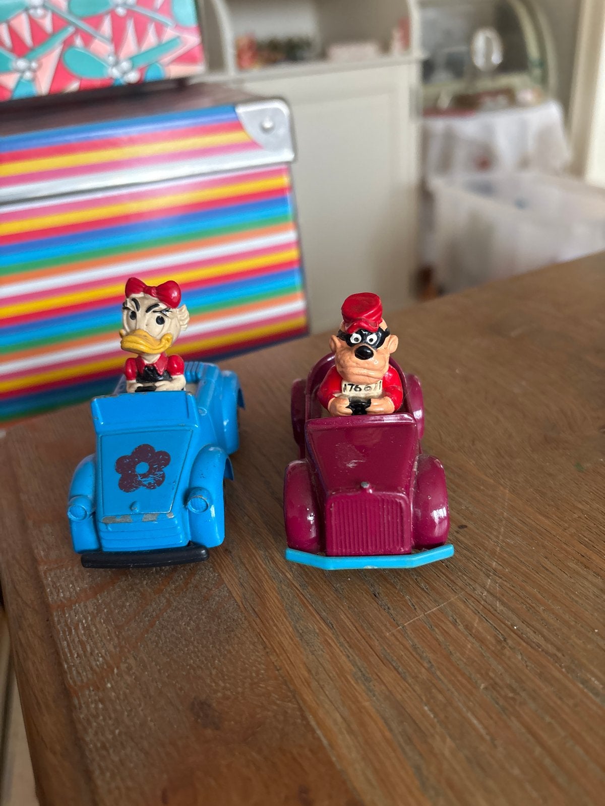 Vintage ESCI CB toys  Disney auto's: Katrien Duck & Boef, Verzamelen, Ophalen of Verzenden, Gebruikt