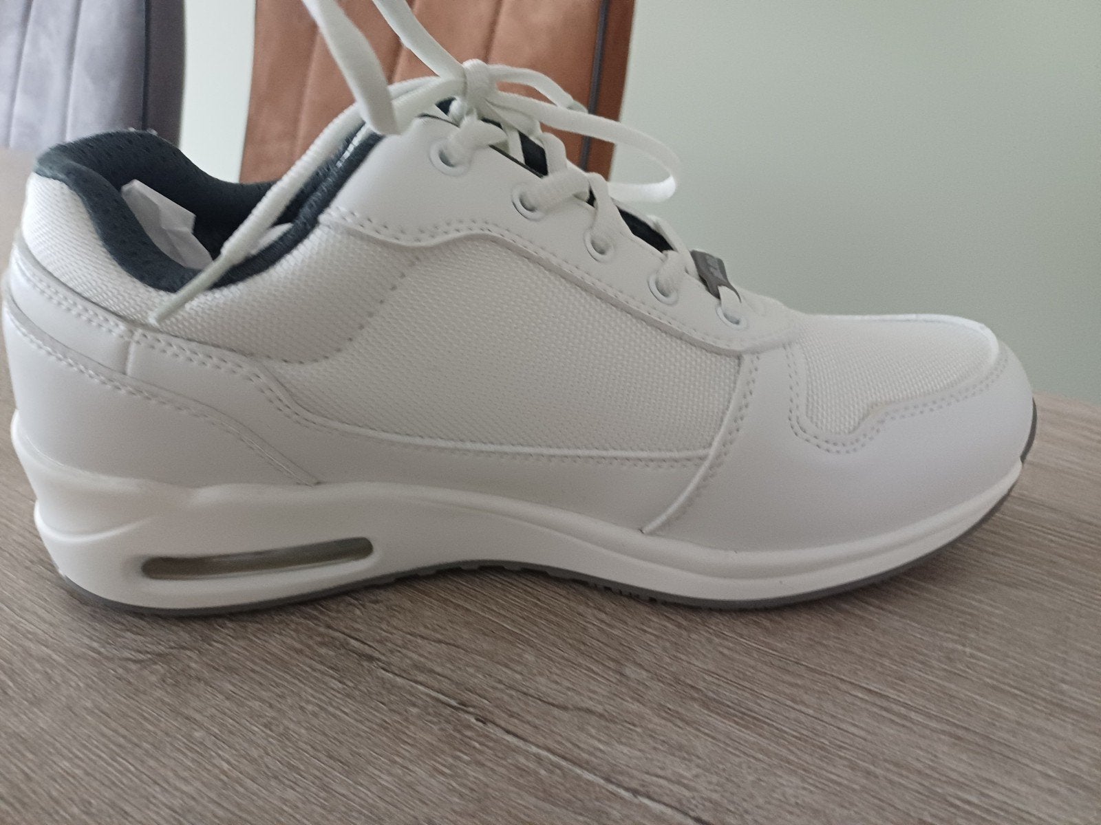 Witte Dyanne Beekman Werkschoenen DB 01/03 Maat 41 - Nieuw, Wit, Nieuw, Ophalen of Verzenden, Sneakers of Gympen
