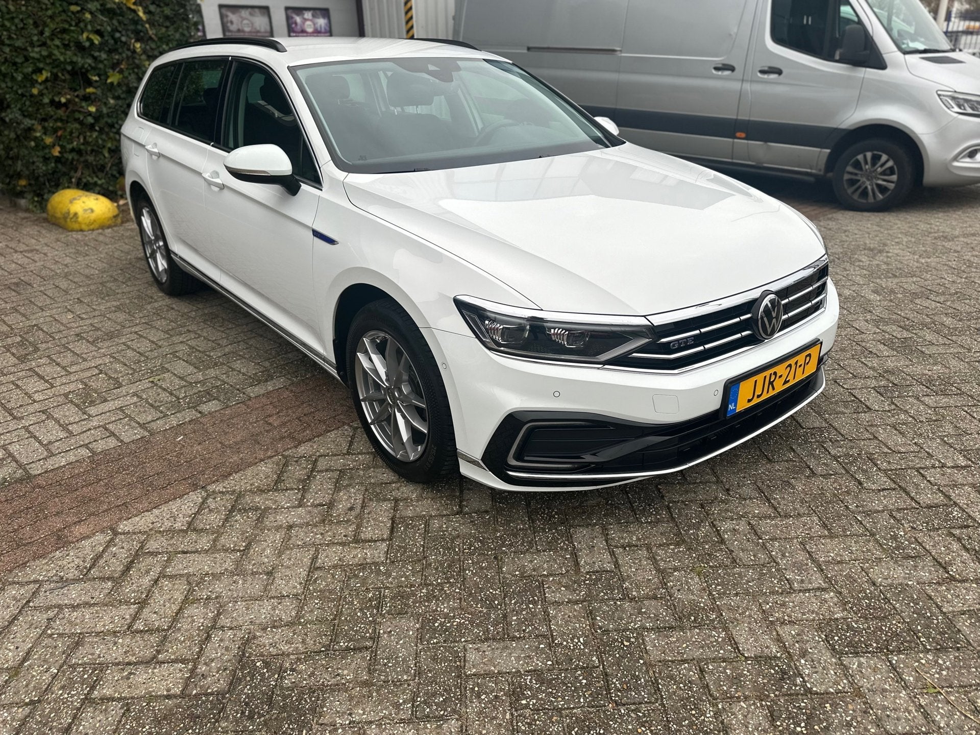 Volkswagen Passat Variant 1.4 TSI PHEV GTE Business, Gebruikt, Euro 6, Wit, Hybride Elektrisch/Benzine