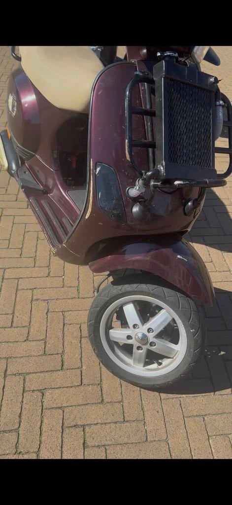 Vespa LX 183 Stage 2 -, Fietsen en Brommers, Brommers | Vespa, Gebruikt, Overige modellen, Maximaal 45 km/u, Ophalen