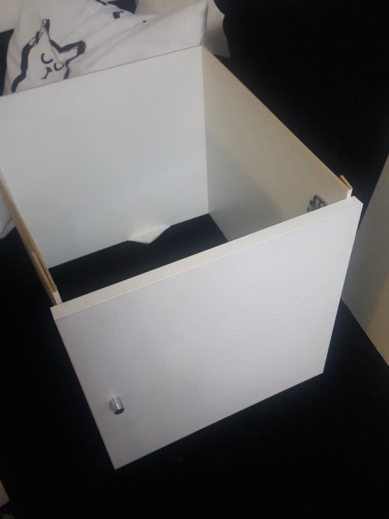24x kallax DEUREN inc. Inzetten Ikea wit o.a. Hoogglans, Ophalen, Zo goed als nieuw, Rechthoekig, Riet