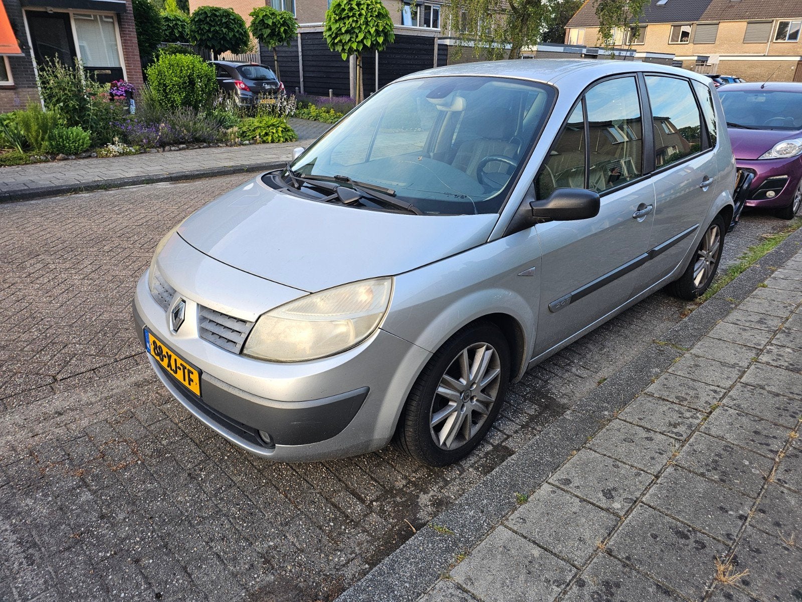 Renault Scénic 2.0 16V 120KW Dyna 2006 Grijs, Voorwielaandrijving, 1998 cc, Stof, 4 cilinders