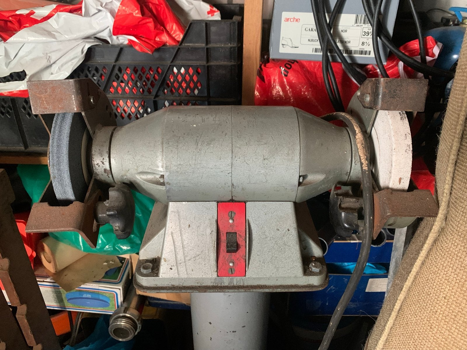Slijpmachine, Doe-het-zelf en Verbouw, Gereedschap | Slijpmachines, Ophalen of Verzenden, Gebruikt, Minder dan 700 watt, Werkbankslijpmachine