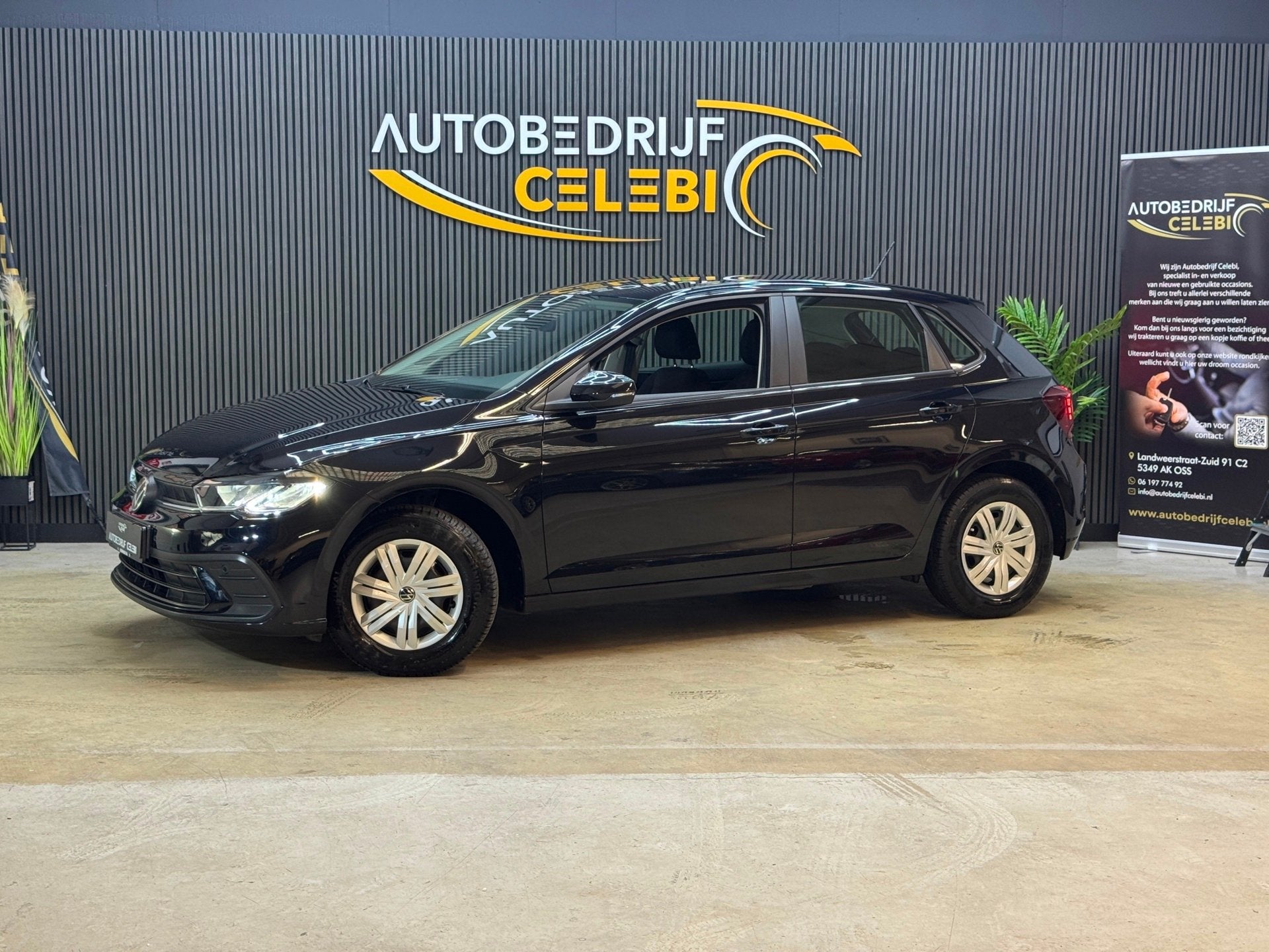 Volkswagen POLO 1.0 MPI Polo 2022 BLACK ED.|LANE/FRONTASSIST, Auto's, Dealer onderhouden, Stof, Gebruikt, Zwart