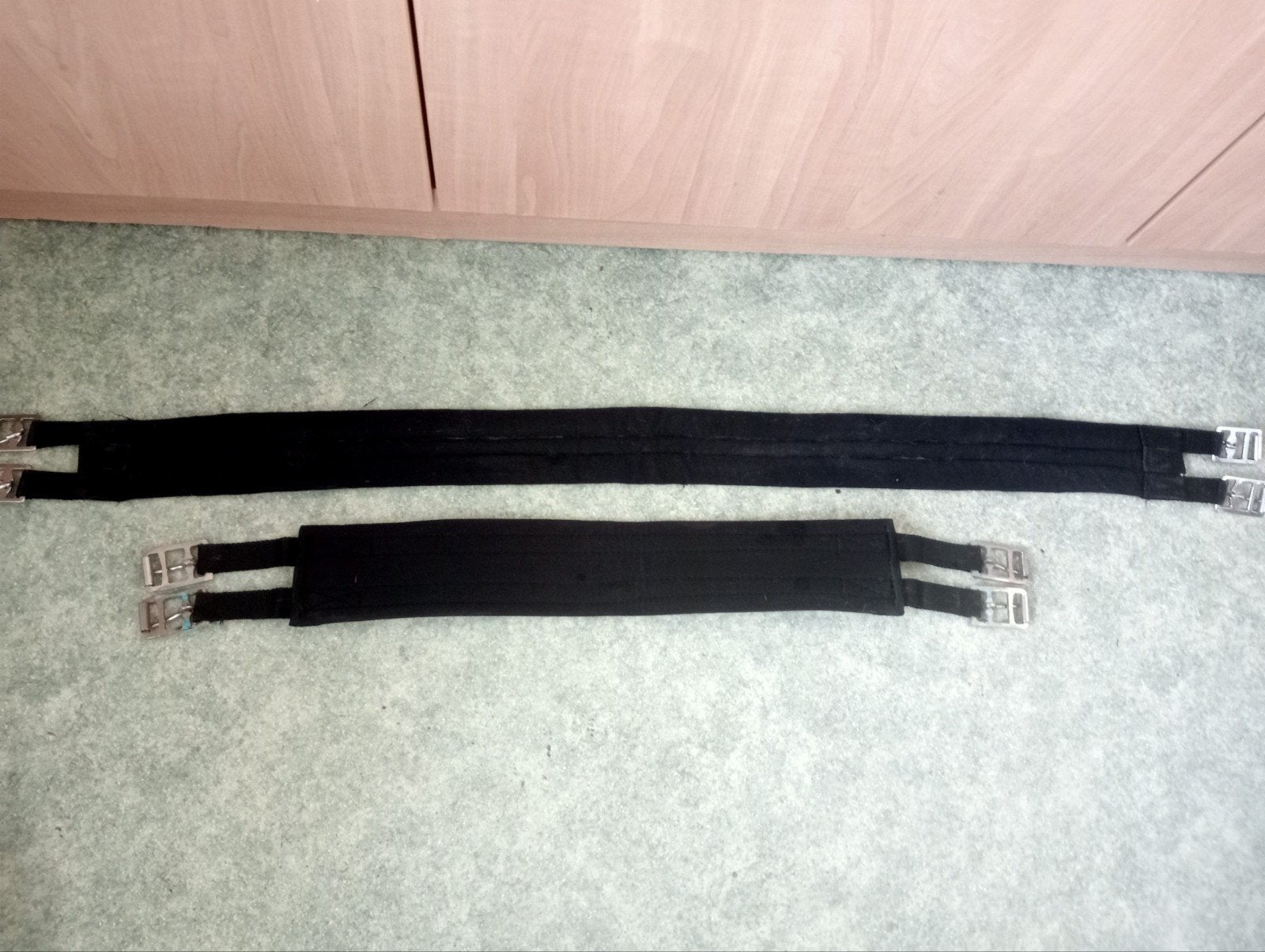 Twee nette nylon singels 125 en 80cm, Ophalen of Verzenden, Singel