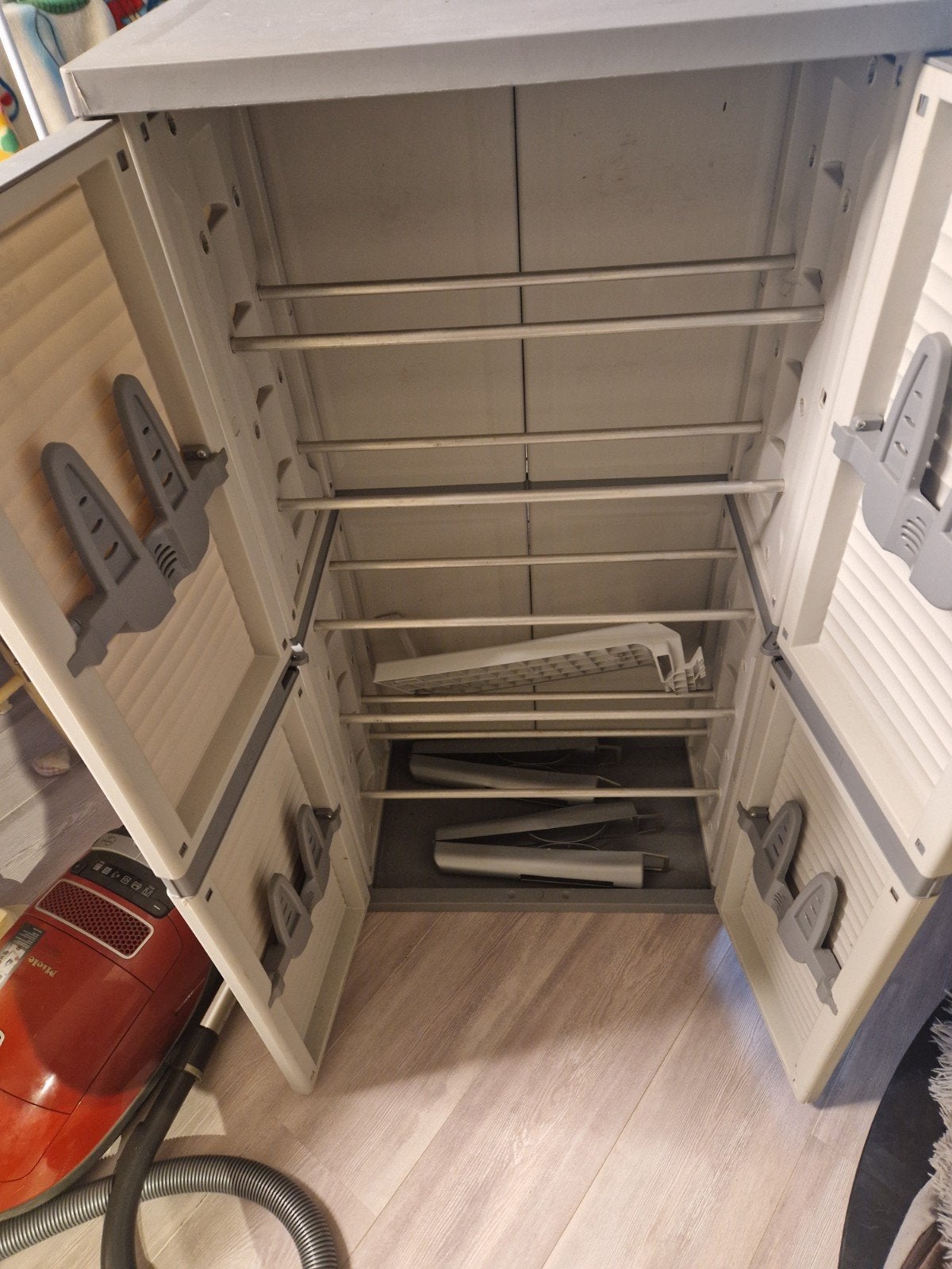 2 schoenkast, Ophalen