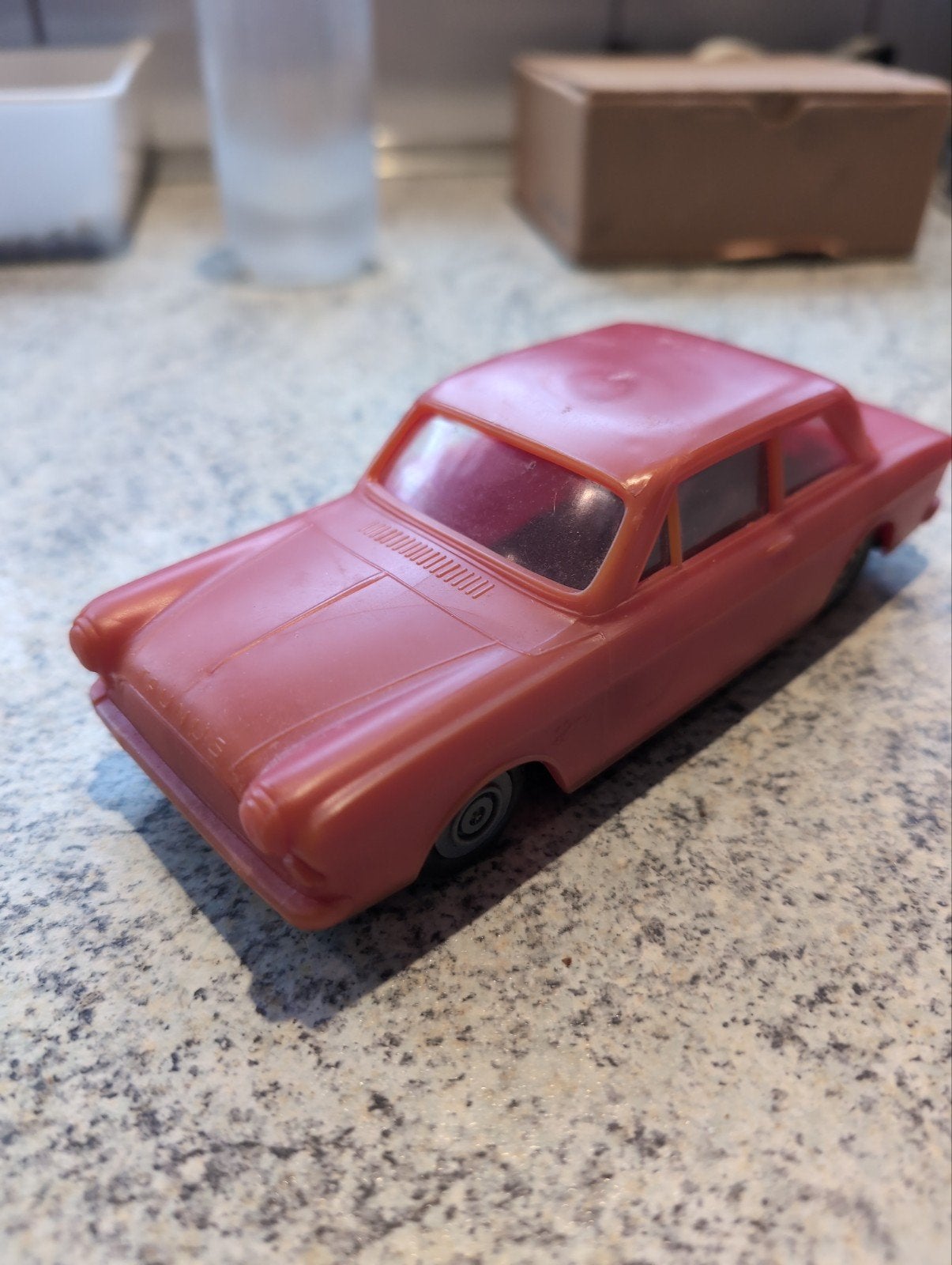 Vintage Ford Taunus 12M P4 Speelgoedauto E. Flim Lemez 1963, Ophalen