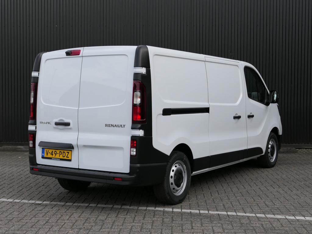 Renault Trafic 2.0 dCi 130 T30 L2H1 Comfort - Nieuw! - Betim, Stof, Gebruikt, 4 cilinders, Renault