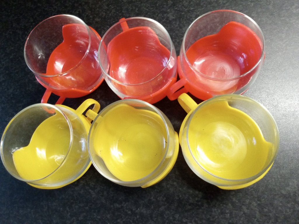 vintage theeglazen in plastic houders, Ophalen of Verzenden