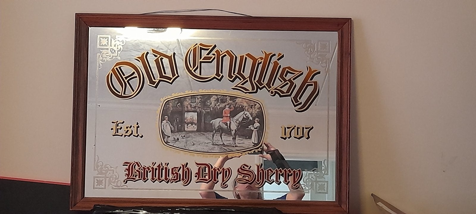 Vintage 'Old English British Dry Sherry' spiegel (erg oud), Ophalen, Rechthoekig, 50 tot 100 cm, Minder dan 100 cm