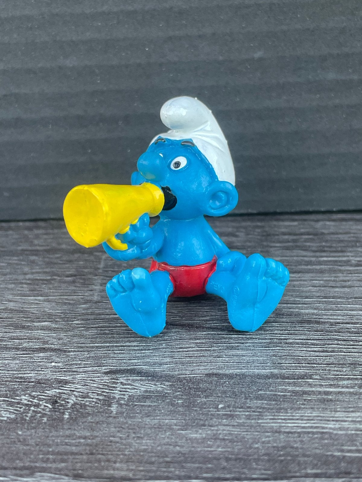 Smurf met megafoon - Vintage Smurfen figuurtje, Ophalen of Verzenden, Gebruikt, Overige Smurfen, Poppetje, Figuurtje of Knuffel