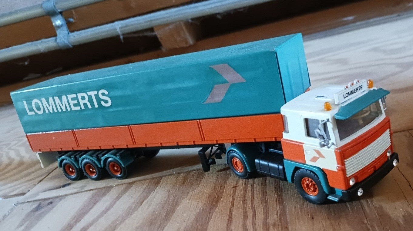 Tekno Scania 141 Lommerts, Hobby en Vrije tijd, Modelauto's | 1:50, Ophalen of Verzenden, Zo goed als nieuw, Bus of Vrachtwagen