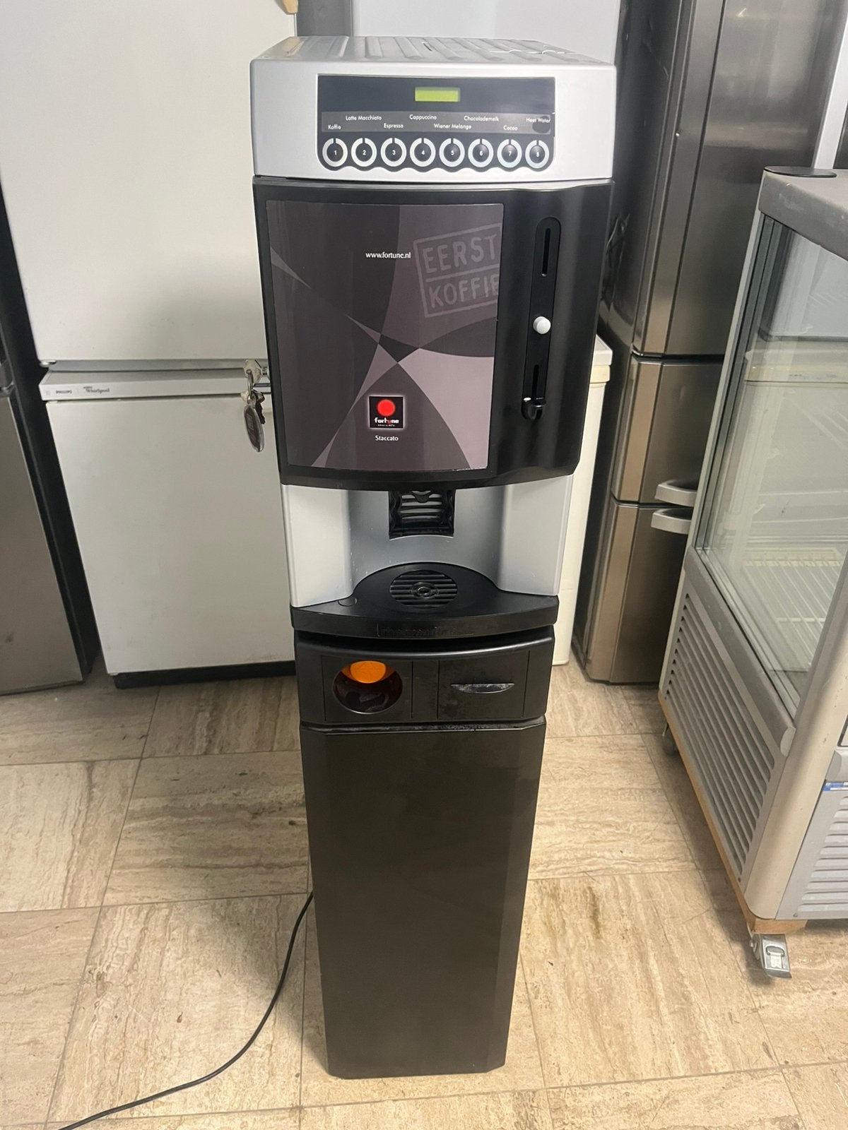 Fortune Staccato geld Koffiemachine - Diverse Dranken, Gebruikt, 10 kopjes of meer, Koffiemachine, Koffiebonen
