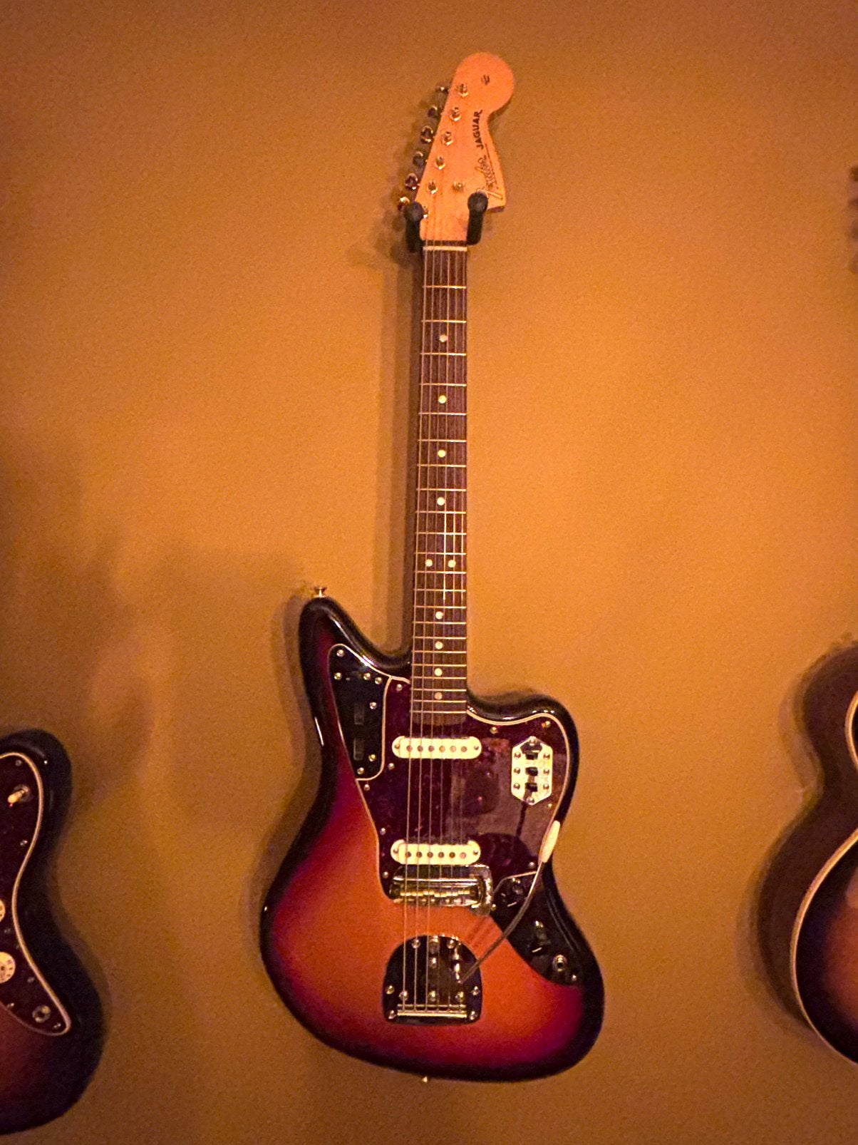 Fender jaguar vintera III mid 60 sunburst, Ophalen of Verzenden, Zo goed als nieuw, Solid body, Fender