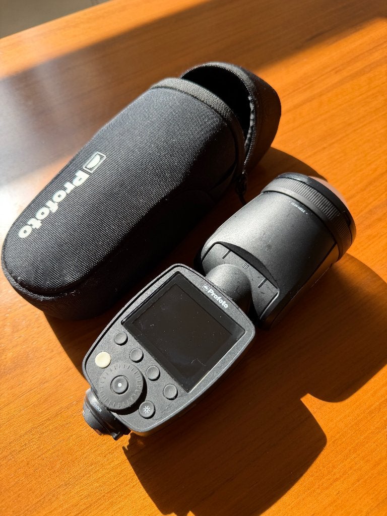 Profoto a10 sony, Ophalen of Verzenden, Gebruikt, Overige merken