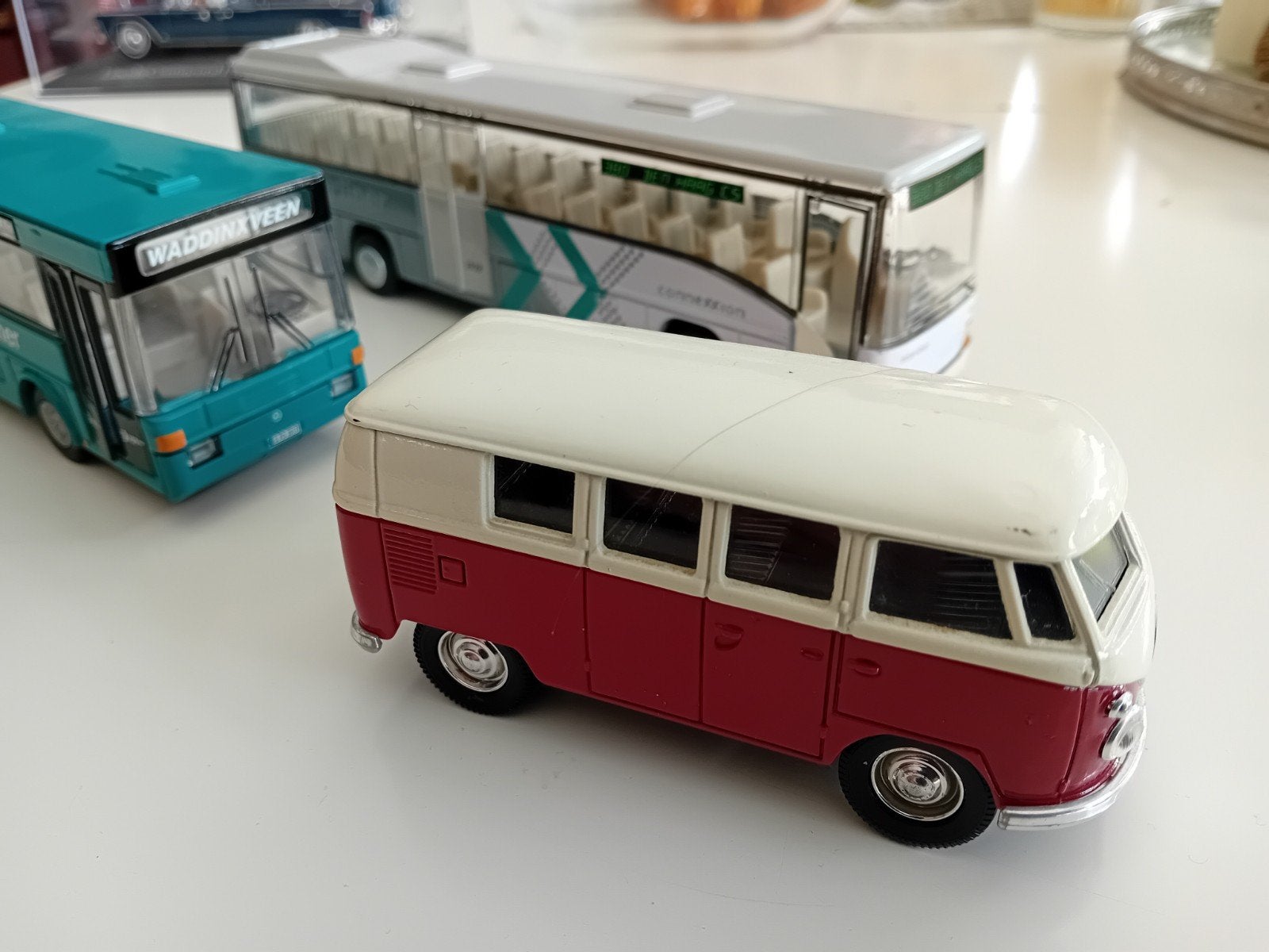 3 Schaalmodel Bussen - Nieuwstaat, Ophalen of Verzenden, Zo goed als nieuw, Overige typen