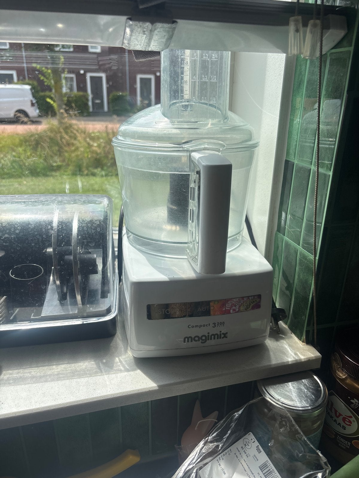 Magimix 3200 Compact Foodprocessor - Gebruikt maar goed, 2 tot 3 liter, Ophalen, Gebruikt, 2 snelheden