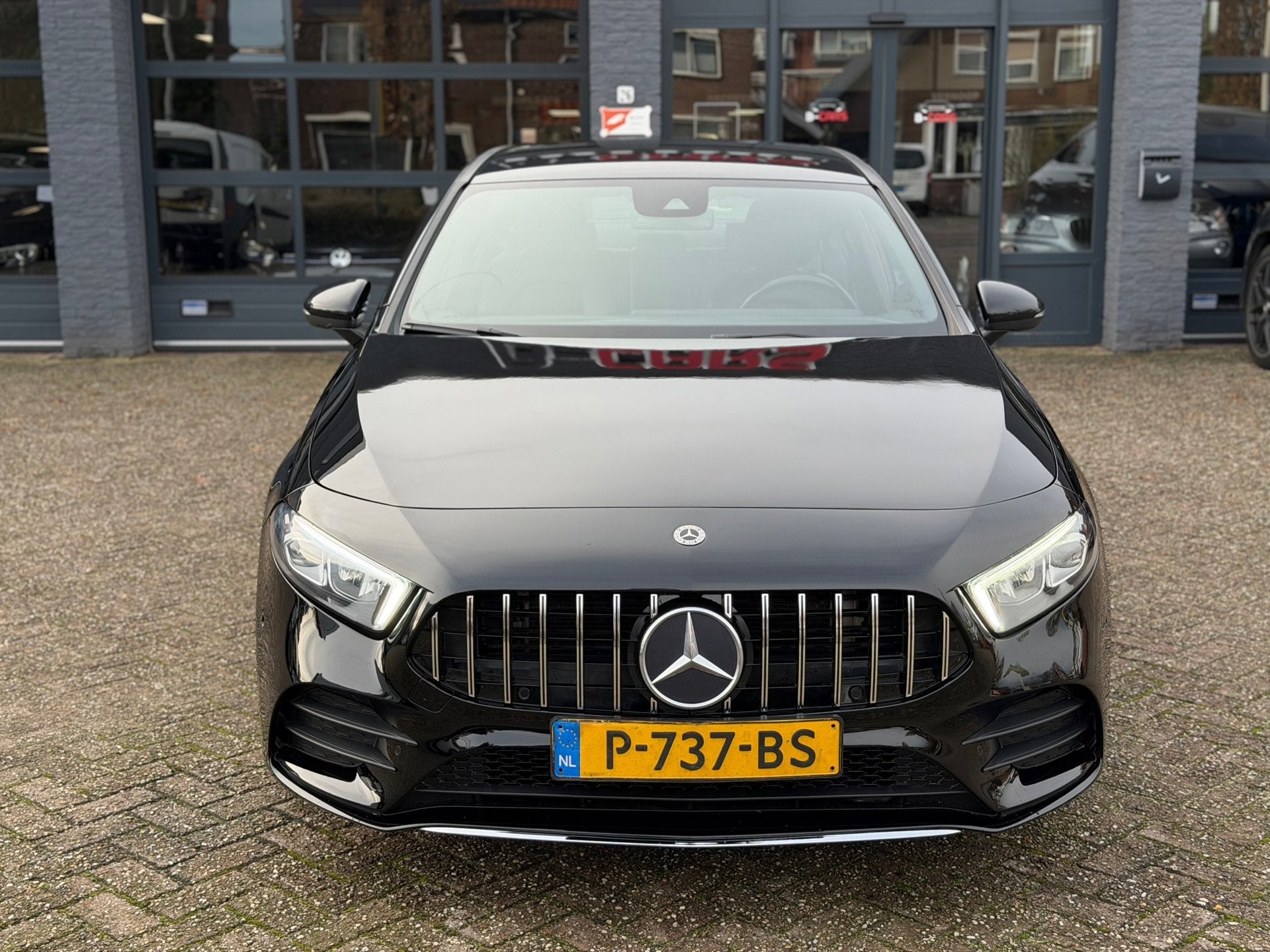Mercedes-Benz A-klasse 200 A35 AMG|Xenon|Leer|Stoelvw|Xenon|, Auto's, Gebruikt, Euro 6, 4 cilinders, 1290 kg