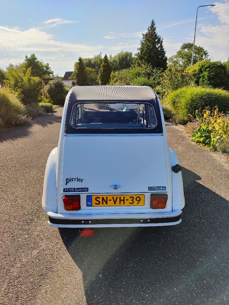 Citroën 2CV 0.6 Spécial 1989 | Perrier Limited Edition, foto 3