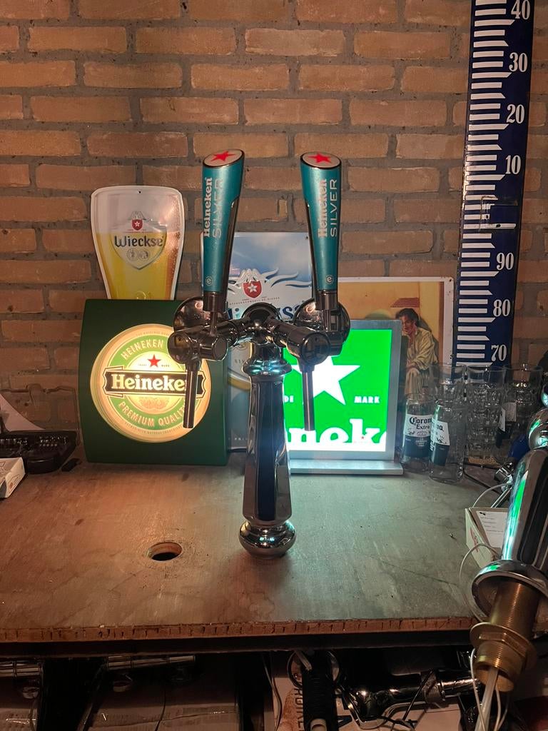 Zeer nette dubbel kraans tapzuil. 2 stuks beschikbaar, Witgoed en Apparatuur, Thuistaps, Ophalen of Verzenden, Zo goed als nieuw