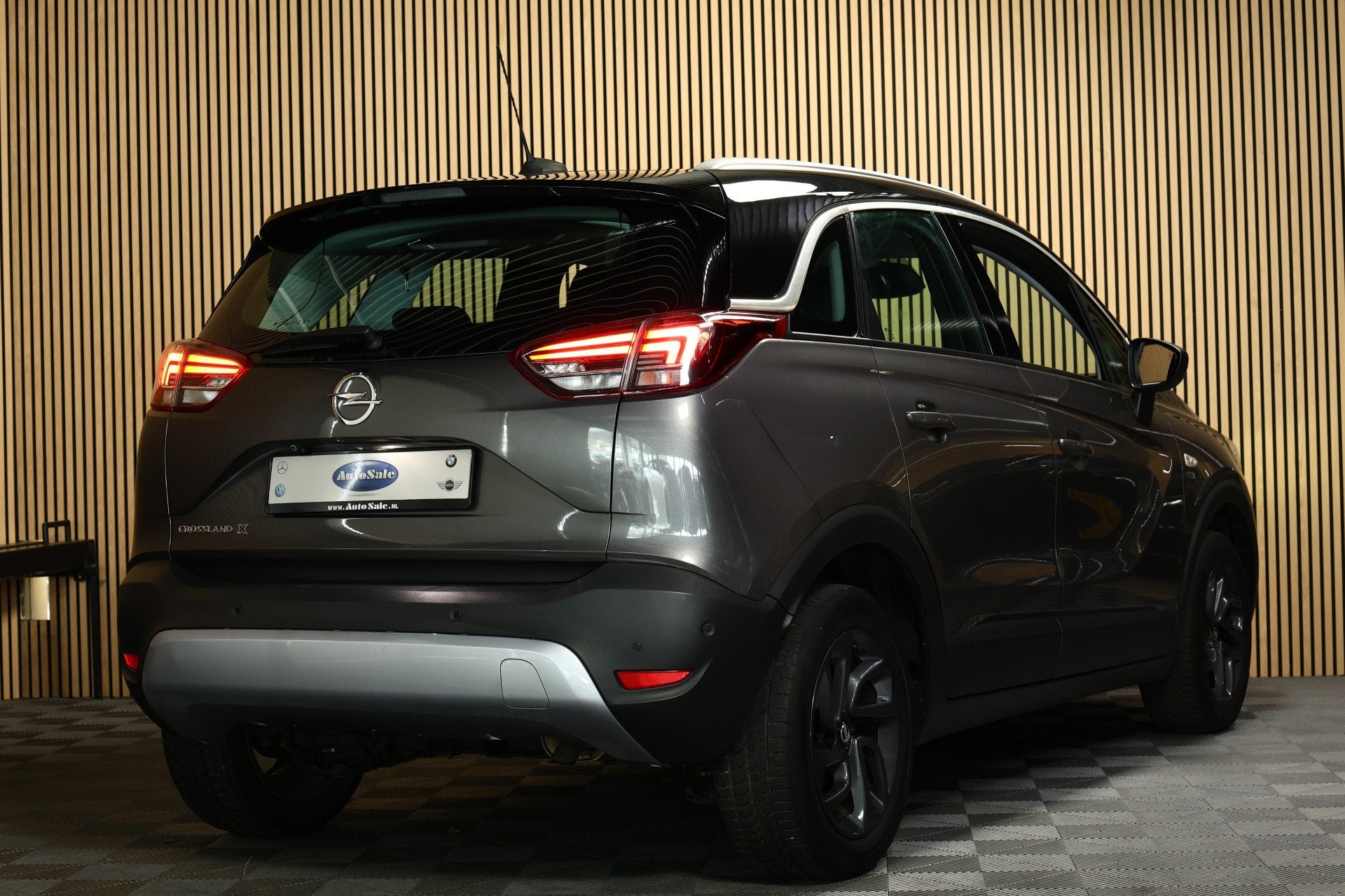 Opel Crossland X 1.2 Turbo Ultimate 43000km AUT PANORAMADAK, Stof, Zwart, Origineel Nederlands, Bedrijf