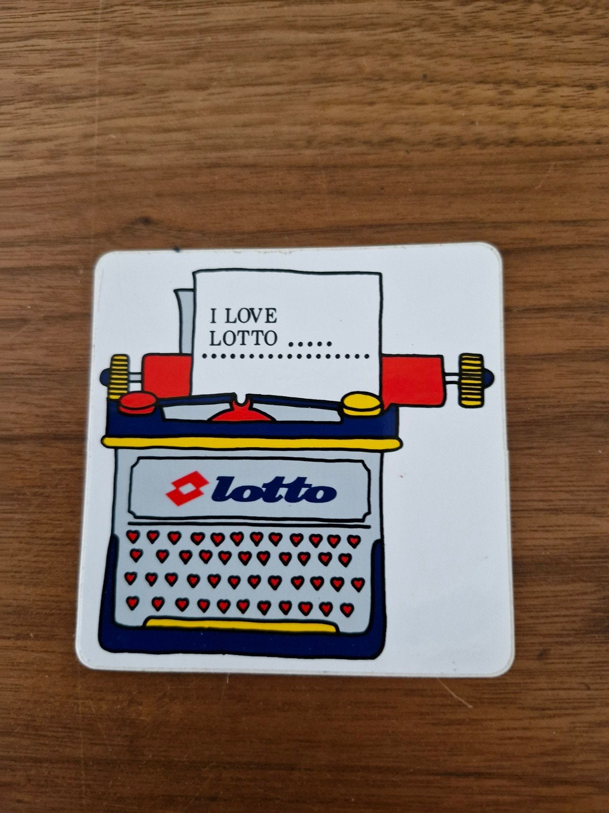 9882 Lotto sticker 'I love Lotto' - Typemachine design, Verzamelen, Ophalen of Verzenden, Gebruikt, Overige typen