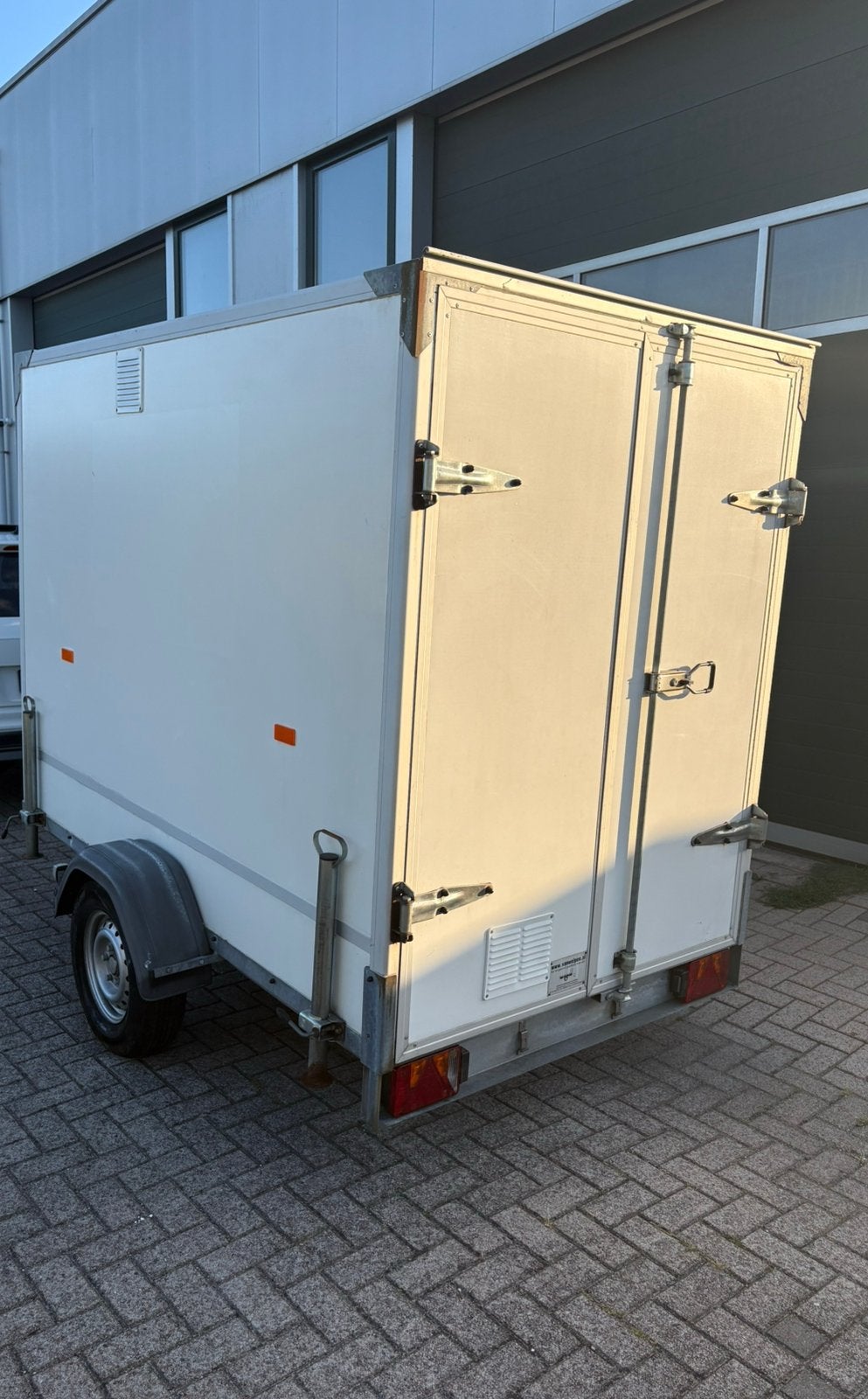 Gesloten aanhanger 257x130x180cm 750kg❗️, Ophalen of Verzenden, Zo goed als nieuw
