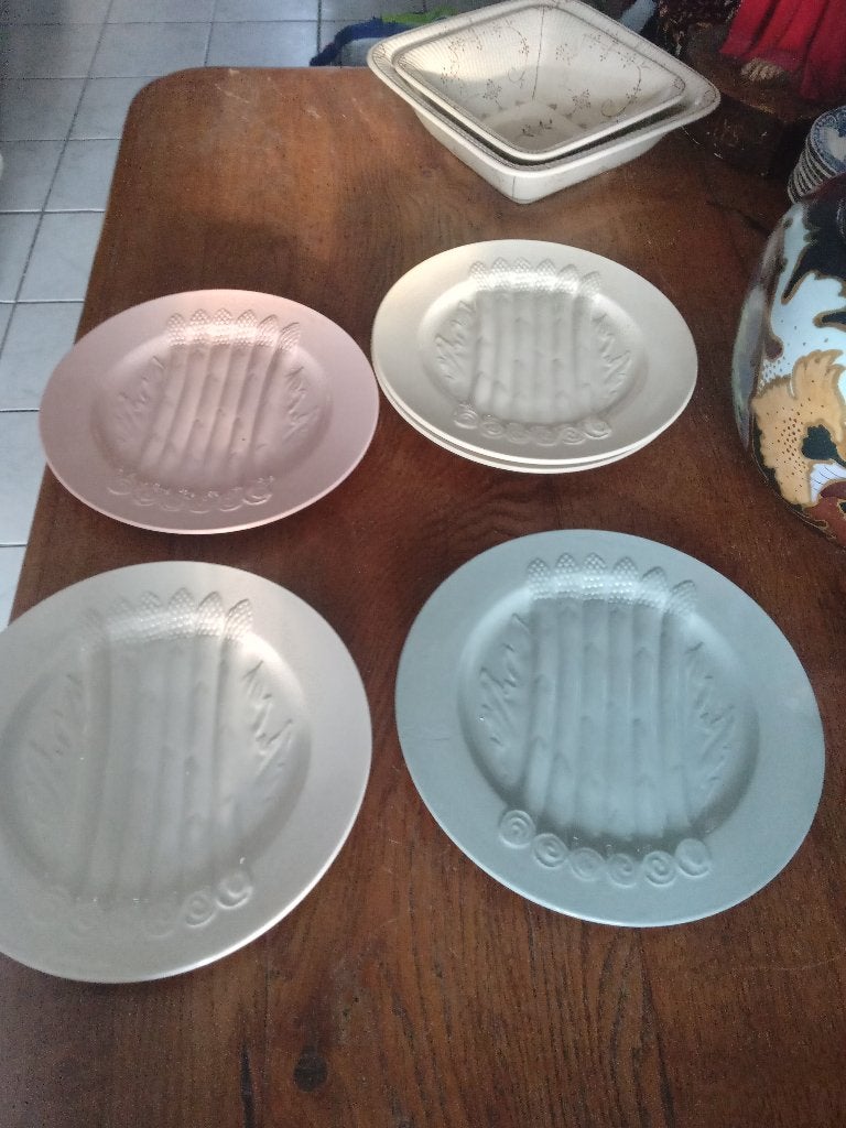 te koop Pastel Asperge borden Boch uit Belgie, Antiek en Kunst, Ophalen of Verzenden