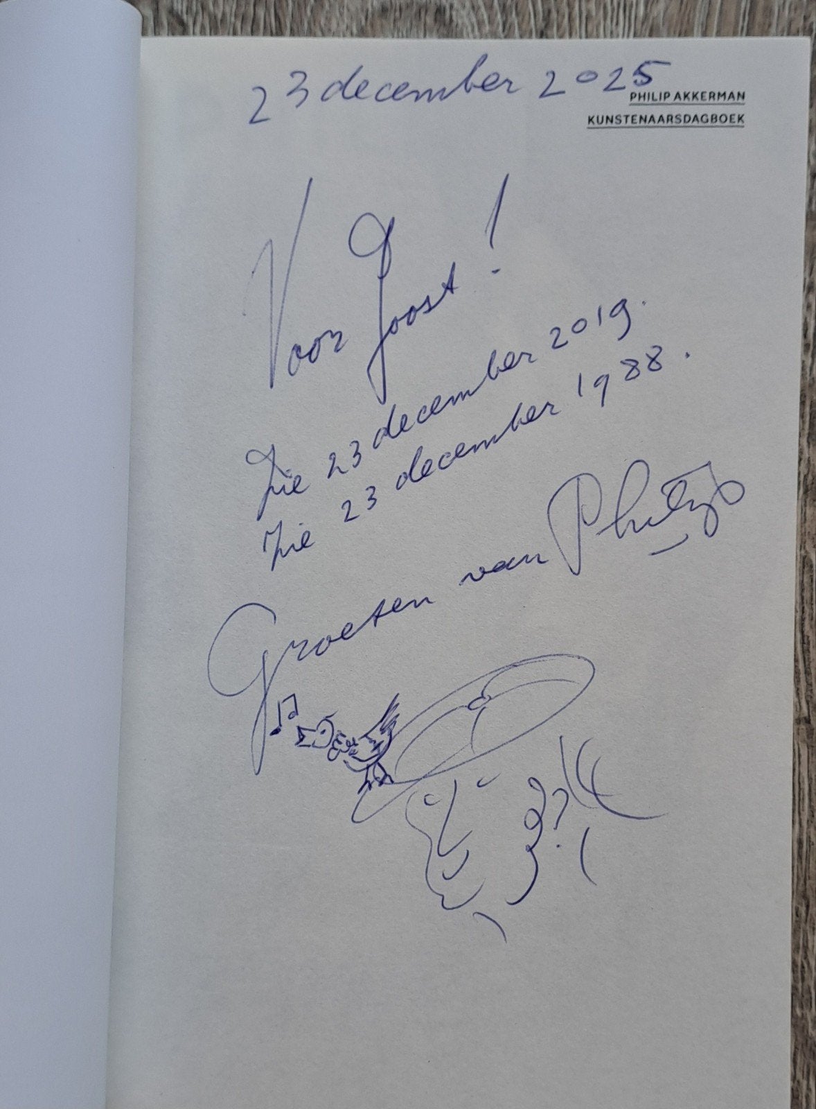 Philip Akkerman - Kunstenaarsdagboek/ Gesigneerd + tekening, Verzenden, Zo goed als nieuw