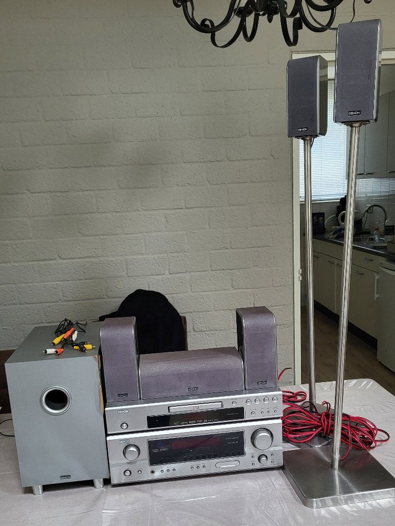 Denon 5.1 Home Cinema Set (AVR-1306) met vloerstands, Gebruikt, 70 watt of meer, 5.1-systeem, Overige spelers