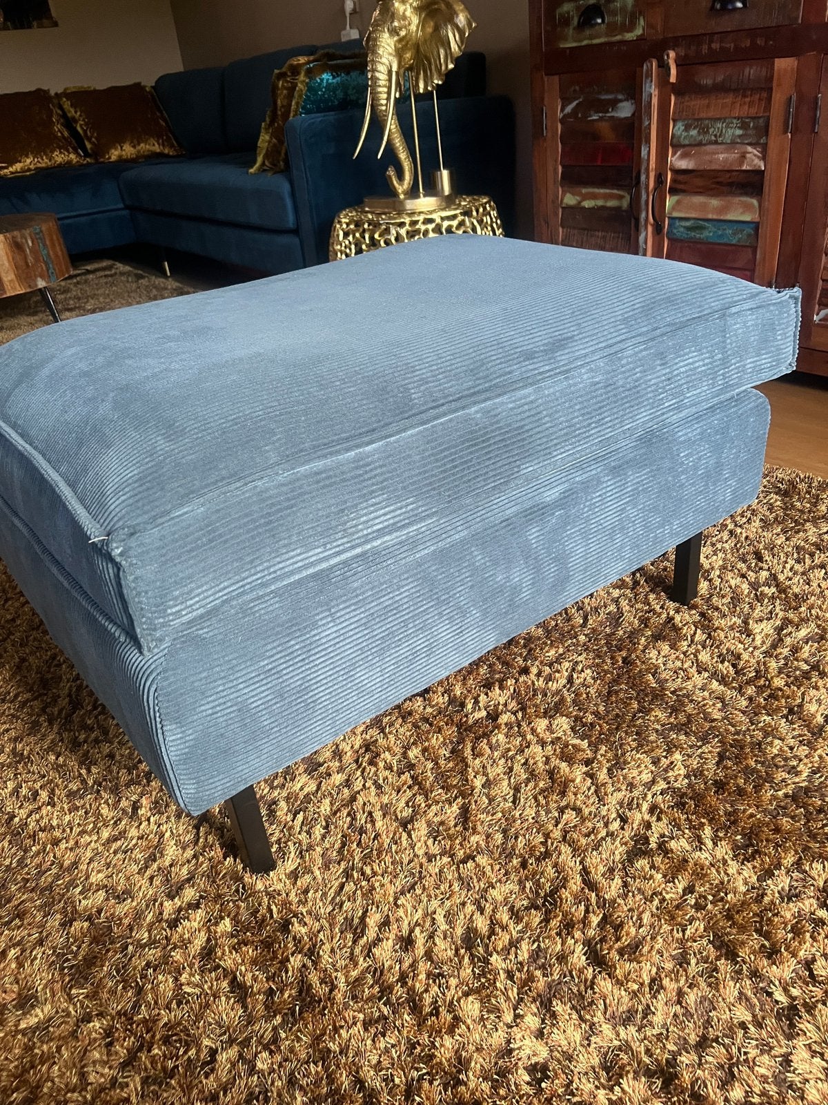 Blauwe hocker, Ophalen, 50 tot 75 cm, Zo goed als nieuw, Stof